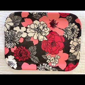 Vera Bradley Tray in Mocha Rouge style. NWT